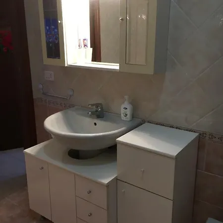 In King's Bay Apartment Fano (Pesaro and Urbino)